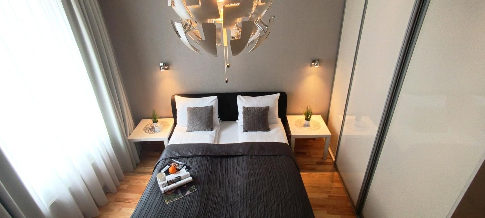Old Town 2 Bedroom Apartment Near Dome Square & Scenic Waterfront รีกา ภายนอก รูปภาพ