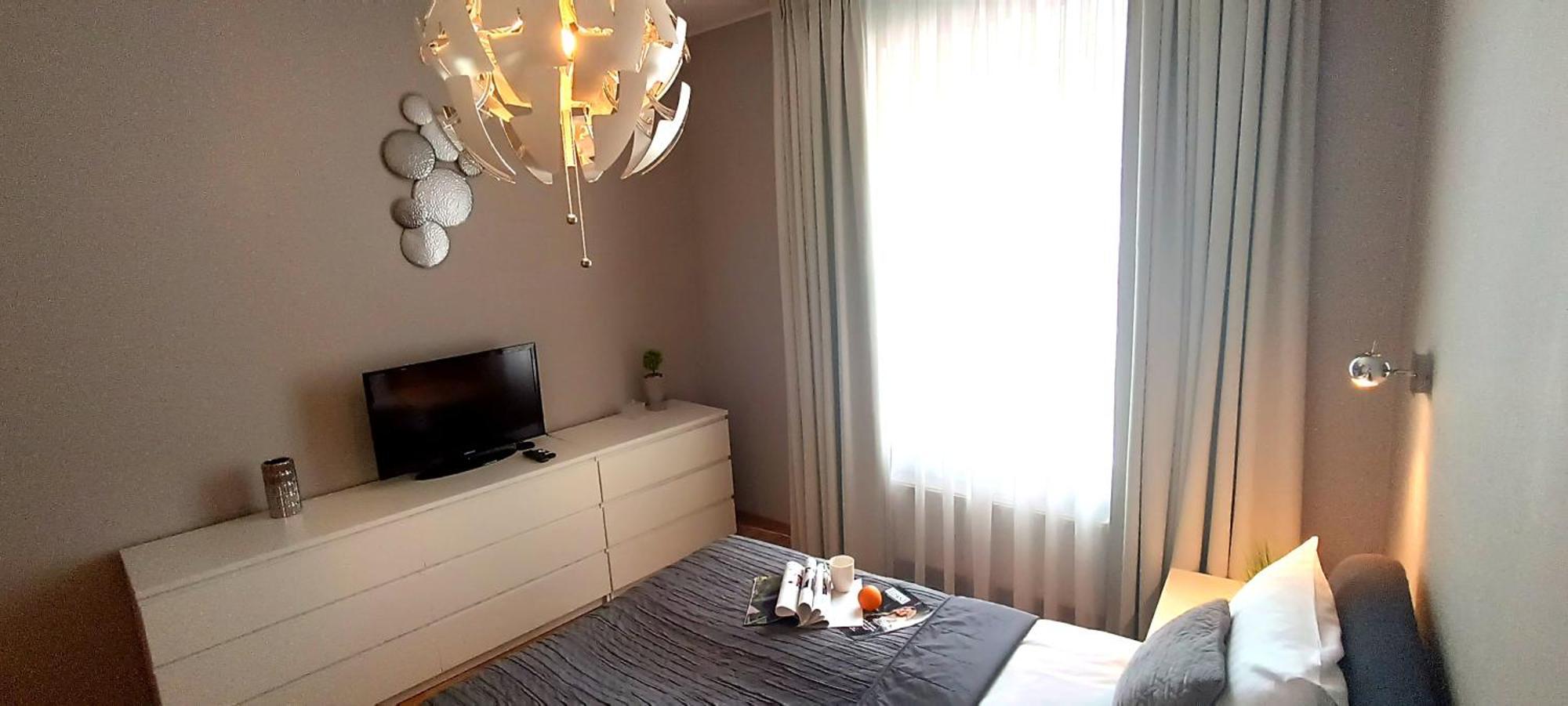 Old Town 2 Bedroom Apartment Near Dome Square & Scenic Waterfront รีกา ภายนอก รูปภาพ