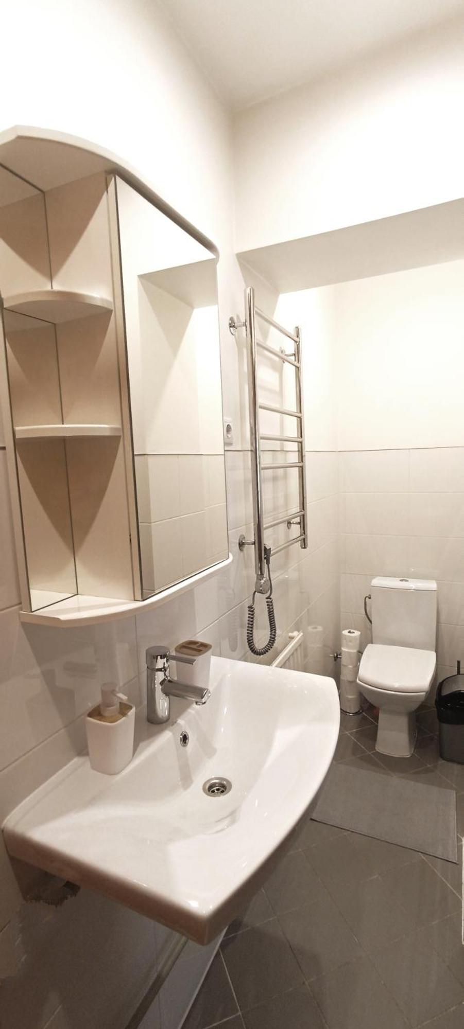 Old Town 2 Bedroom Apartment Near Dome Square & Scenic Waterfront รีกา ภายนอก รูปภาพ
