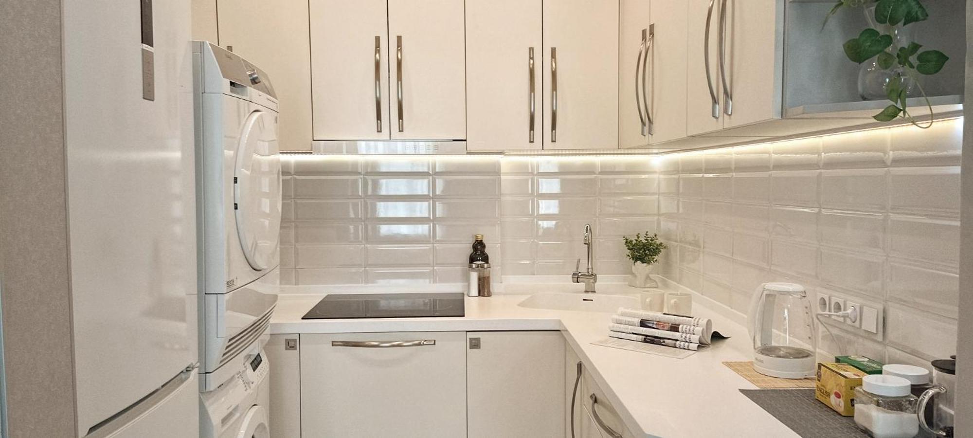 Old Town 2 Bedroom Apartment Near Dome Square & Scenic Waterfront รีกา ภายนอก รูปภาพ